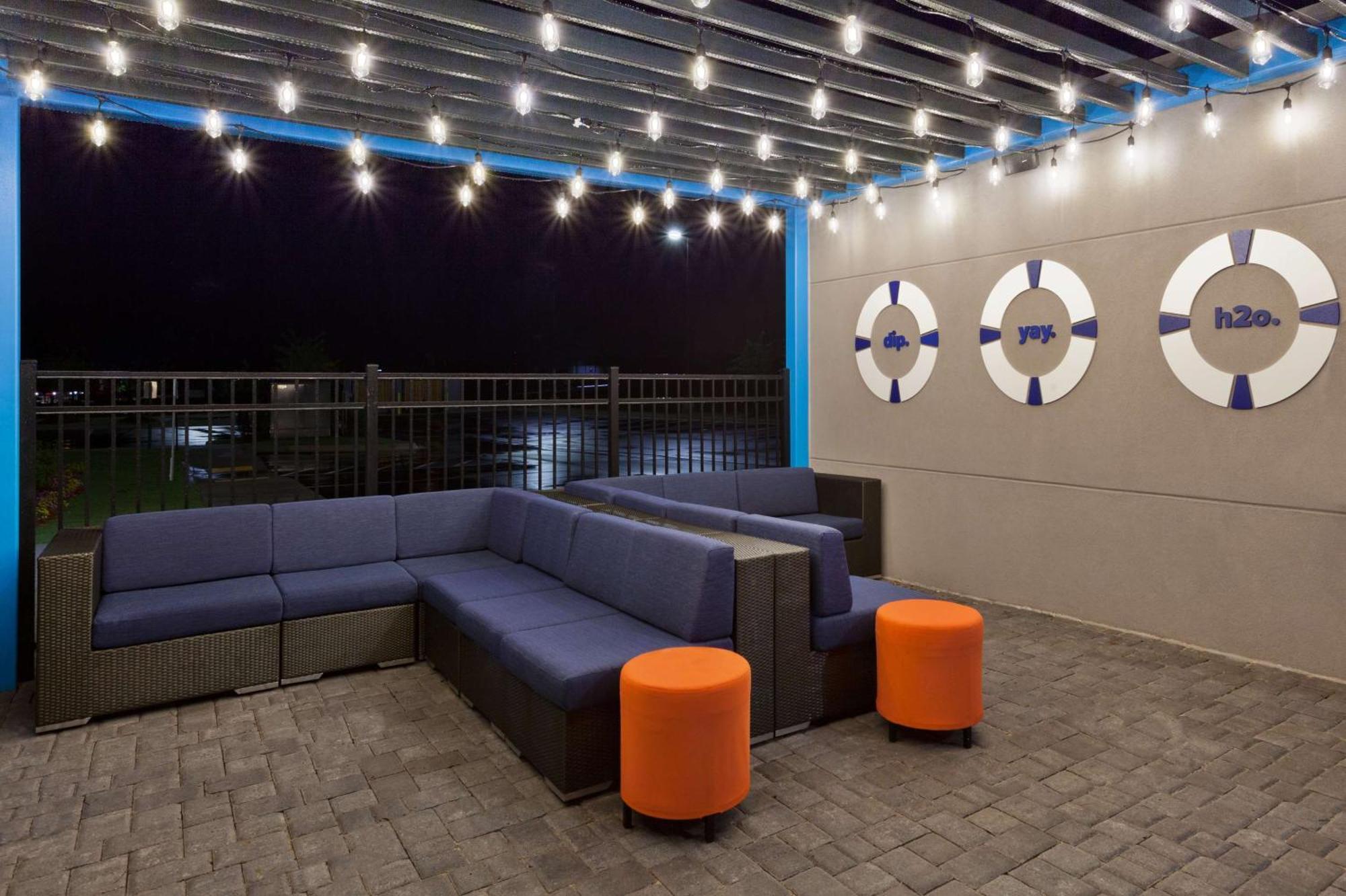 Tru By Hilton Auburn Otel Dış mekan fotoğraf